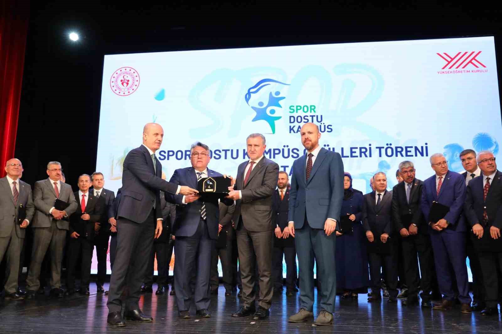 BEUN, Spor Dostu Kampüs Ödül Töreni’nde Türkiye 4’üncüsü oldu