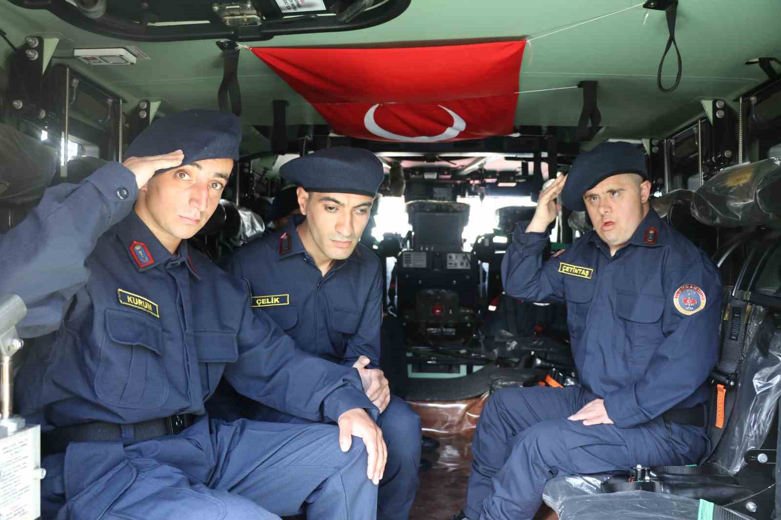 Engelli gençlerin askerlik hayalleri gerçek oldu