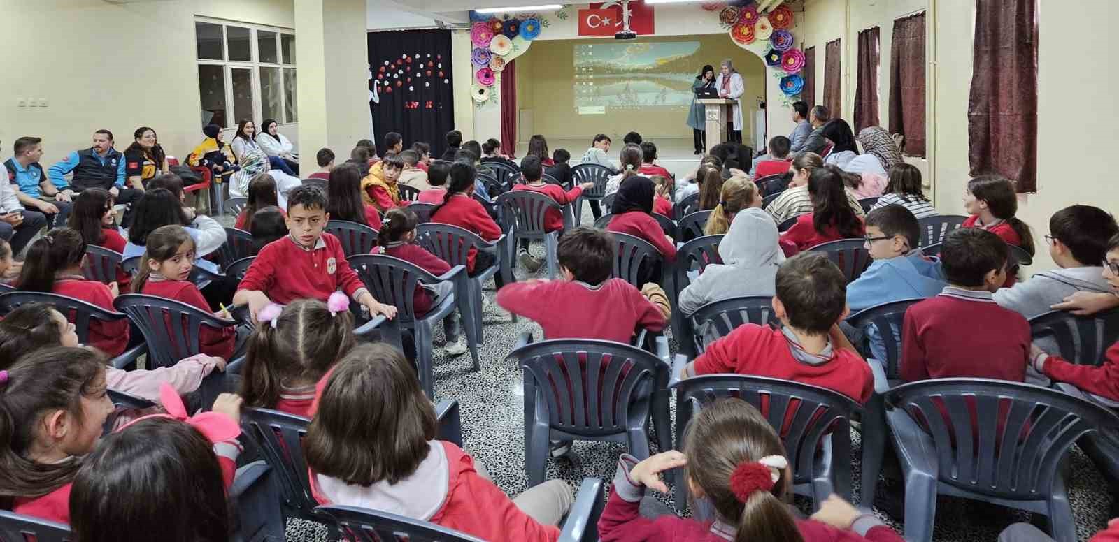 Bayburt’ta ‘Sağlıklı Çocuk Sağlıklı Gelecek’ projesi eğitimleri devam ediyor