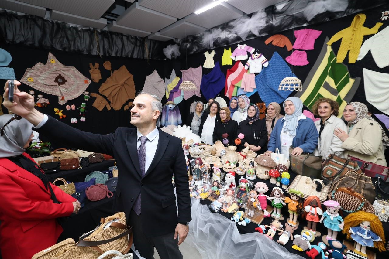 El emeği göz nuru eserler görücüye çıktı