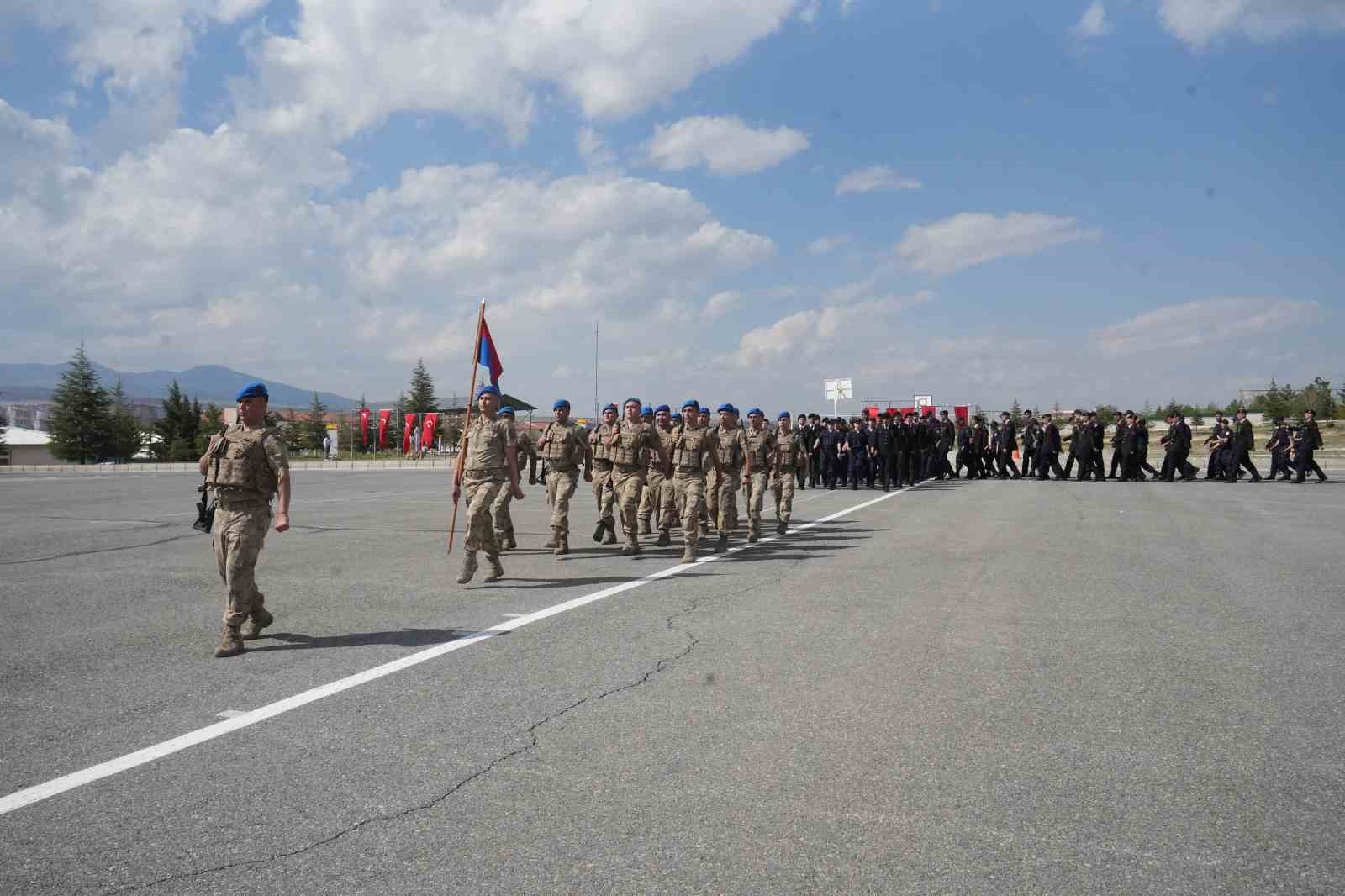 Niğde&rsquo;de 33 engelli vatandaş askerlik sevinci yaşadı

