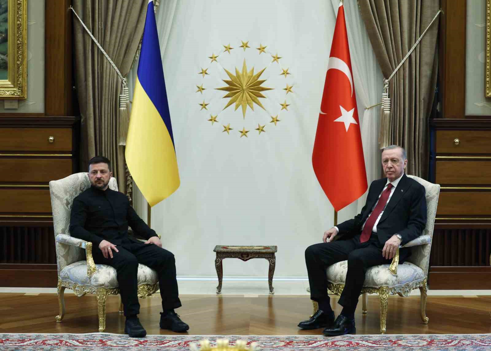 Cumhurbaşkanı Erdoğan, Ukrayna Devlet Başkanı Zelenskiy ile g&ouml;r&uuml;şt&uuml;
