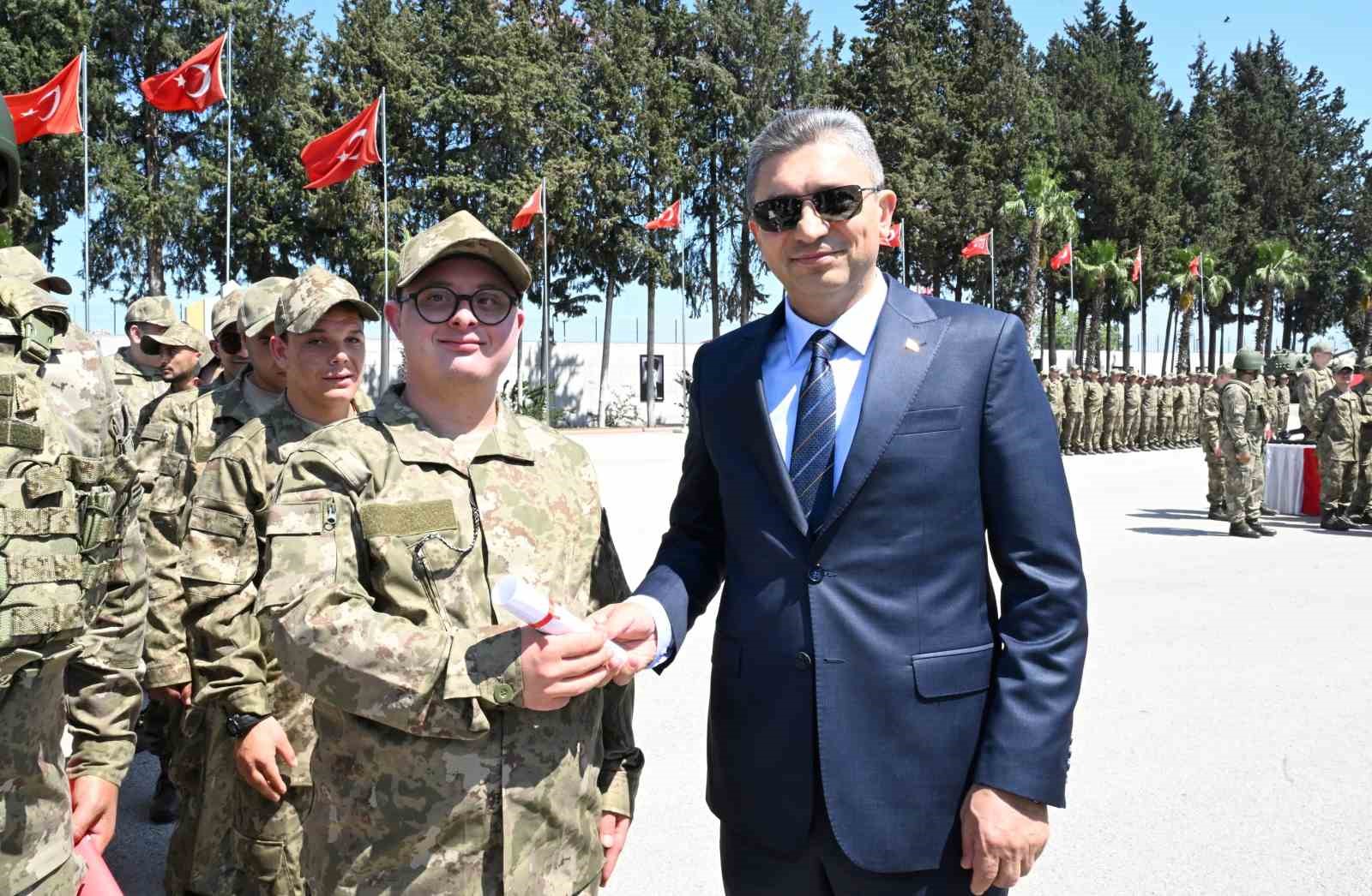 Antalya’da 52 özel birey askerlik gurunu yaşadı