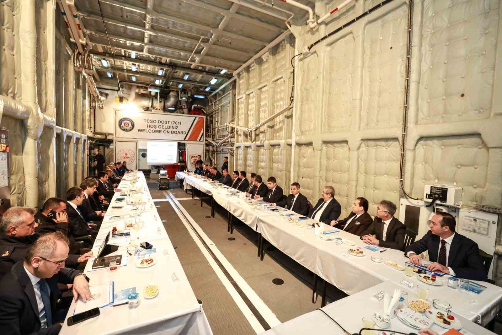 Samsun&rsquo;da suda boğulmalara karşı seferberlik: Sahillerde yoğun g&uuml;venlik &ouml;nlemi
