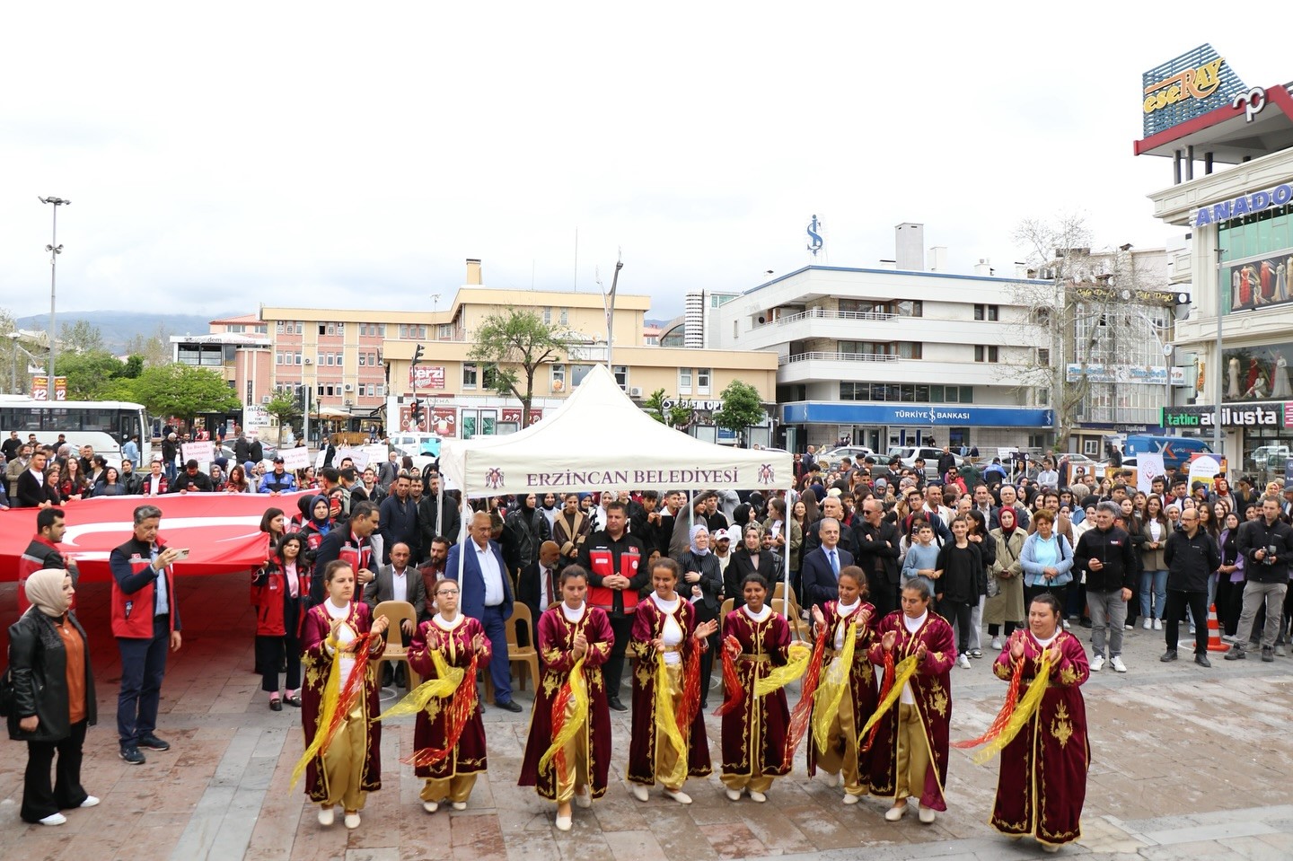 Erzincan’da Uluslararası Aile Gününü Coşkuyla kutlandı

