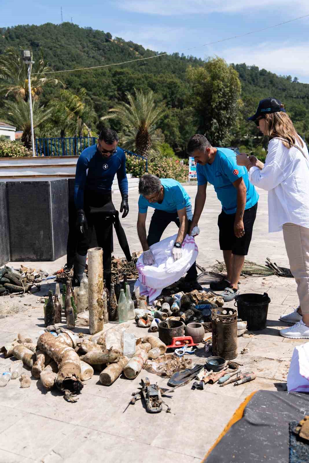 Dünya İklim Günü’nde Göcek’te su altı temizliği
