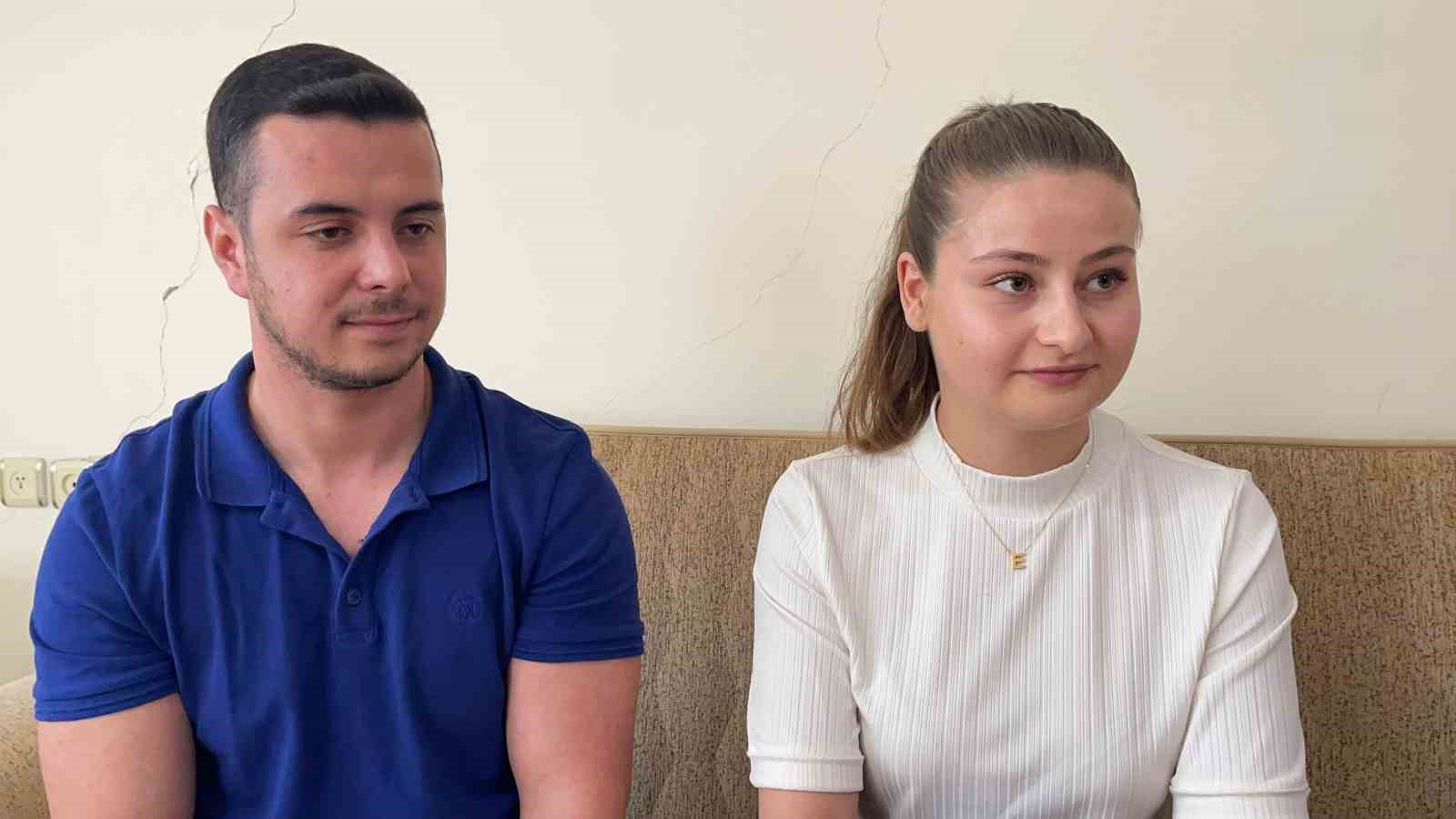 "K&ouml;kler ve Filizler Buluşuyor" projesiyle gen&ccedil; &ccedil;iftler ile uzun yıllar evli olan &ccedil;iftler buluştu
