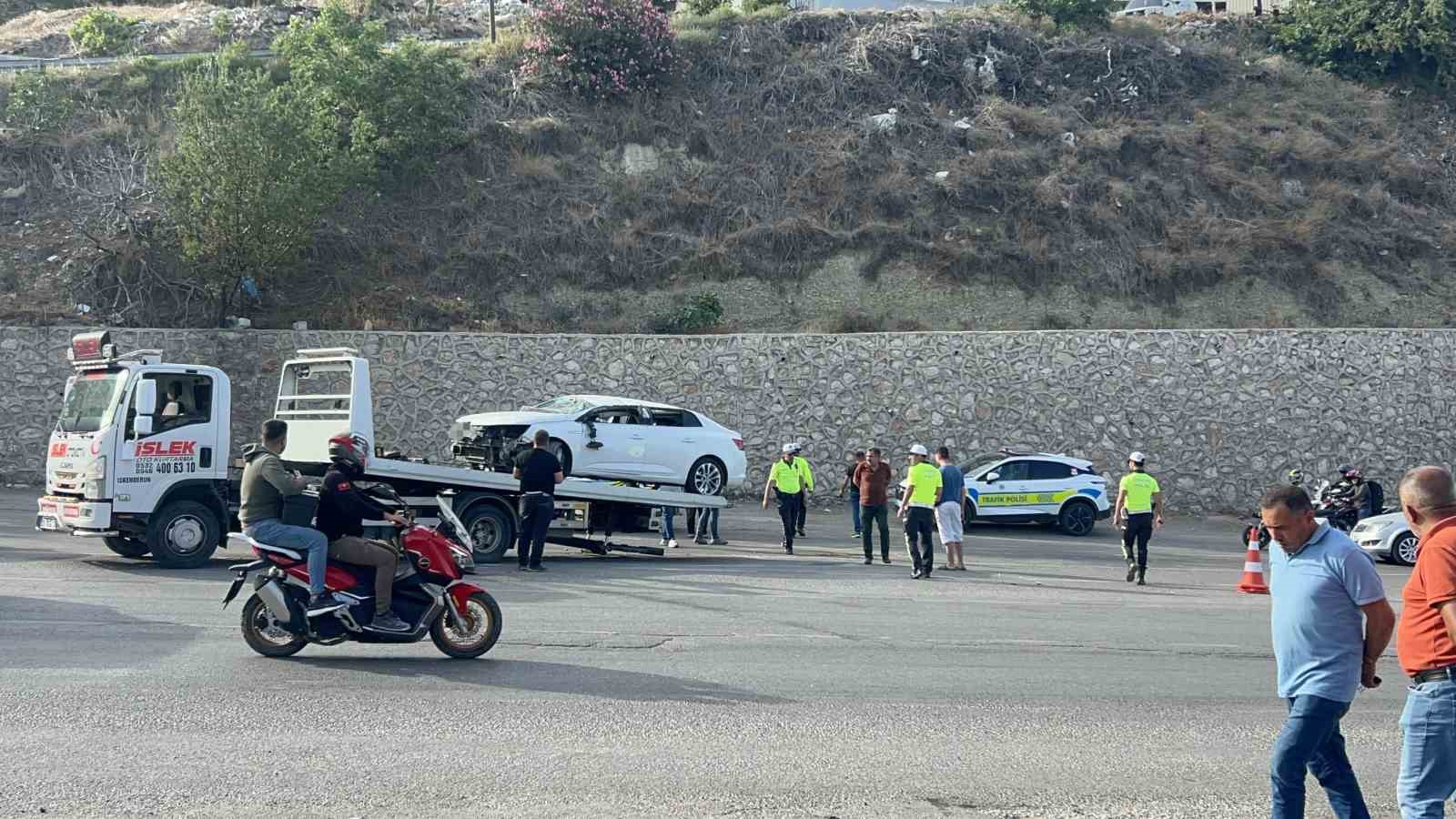Belen&rsquo;de otomobilin takla attığı anlar kamerada
