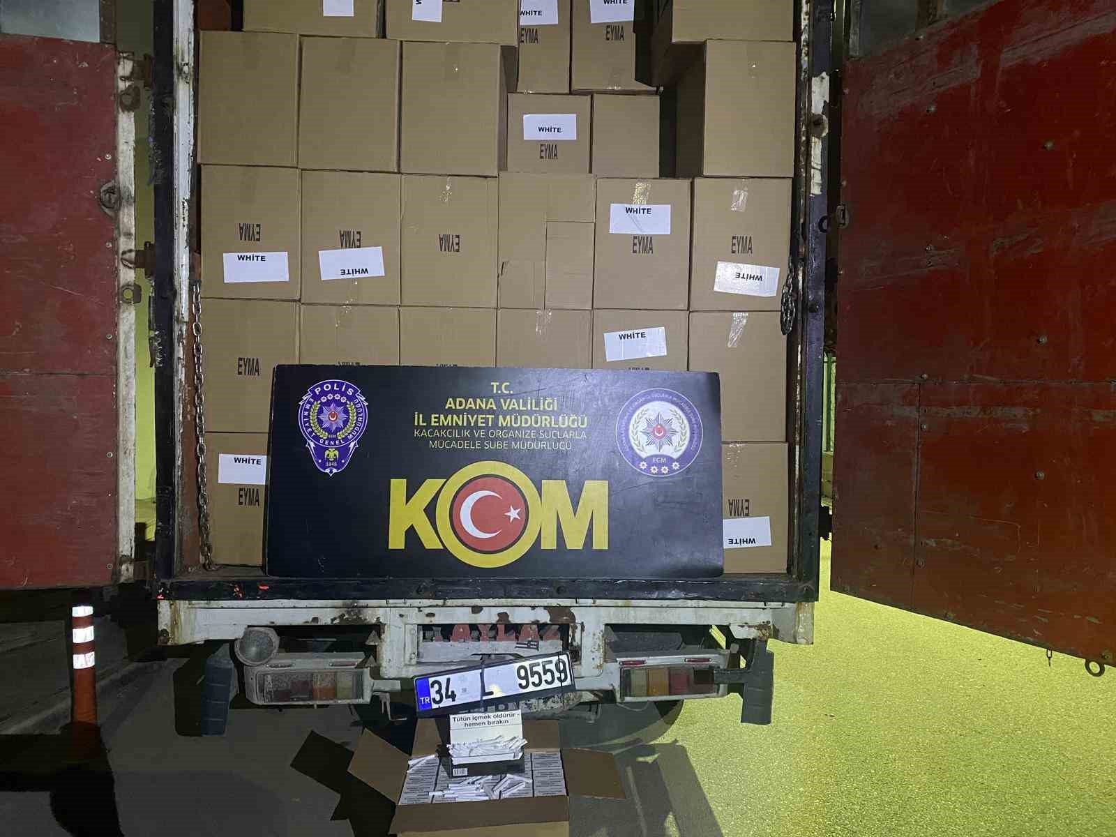 Adana’da yaklaşık 5 milyonluk kaçak sigara ve makaron ele geçirildi