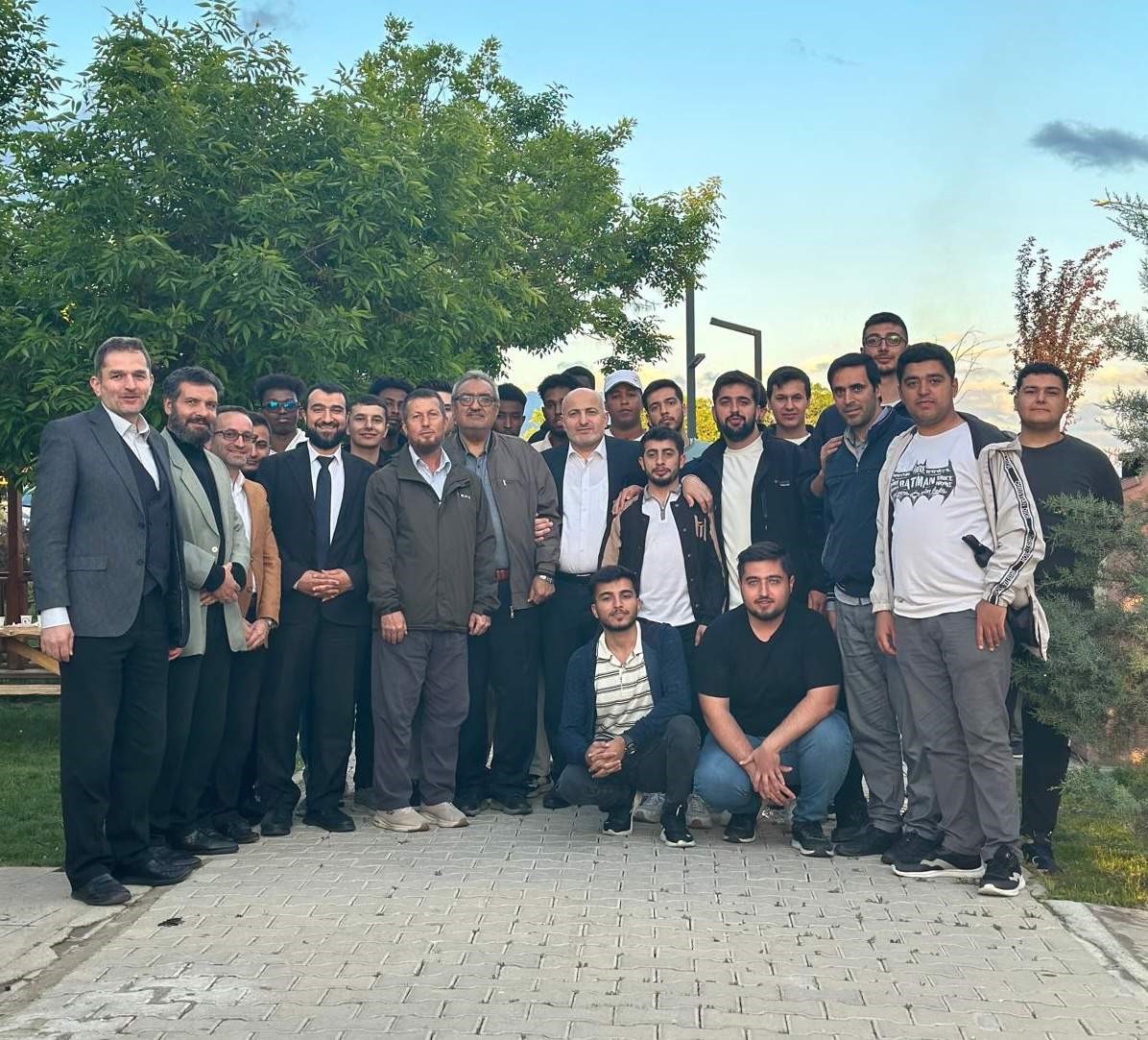 Esentepe’de gençlik buluşması programı gerçekleştirildi