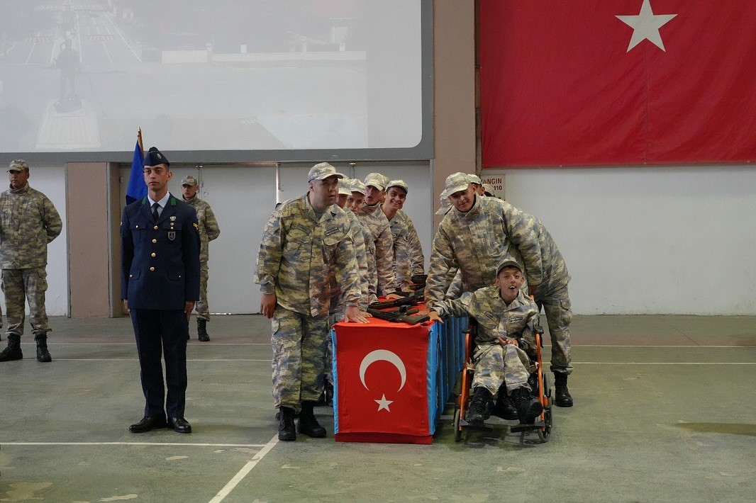 K&uuml;tahya&rsquo;da engelli vatandaşlar i&ccedil;in &rsquo;temsili askerlik&rsquo; uygulaması
