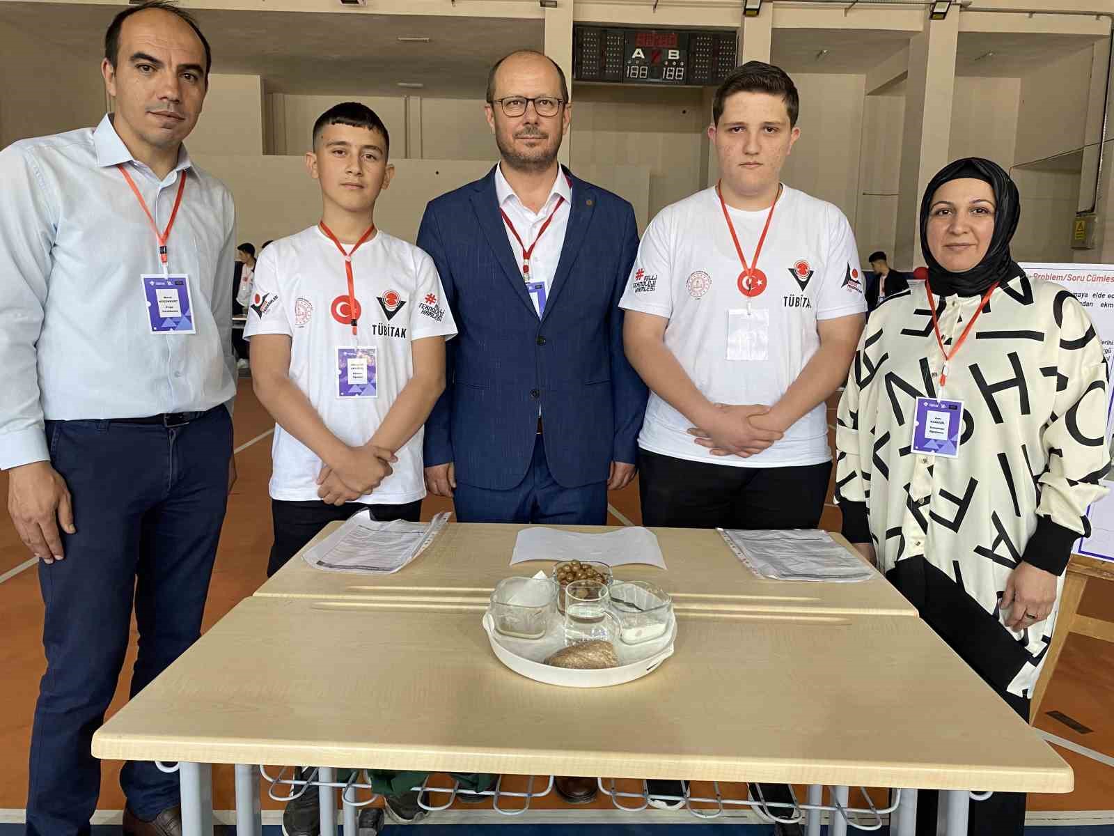 Sultaniye üzümden ekşi maya ürettiler