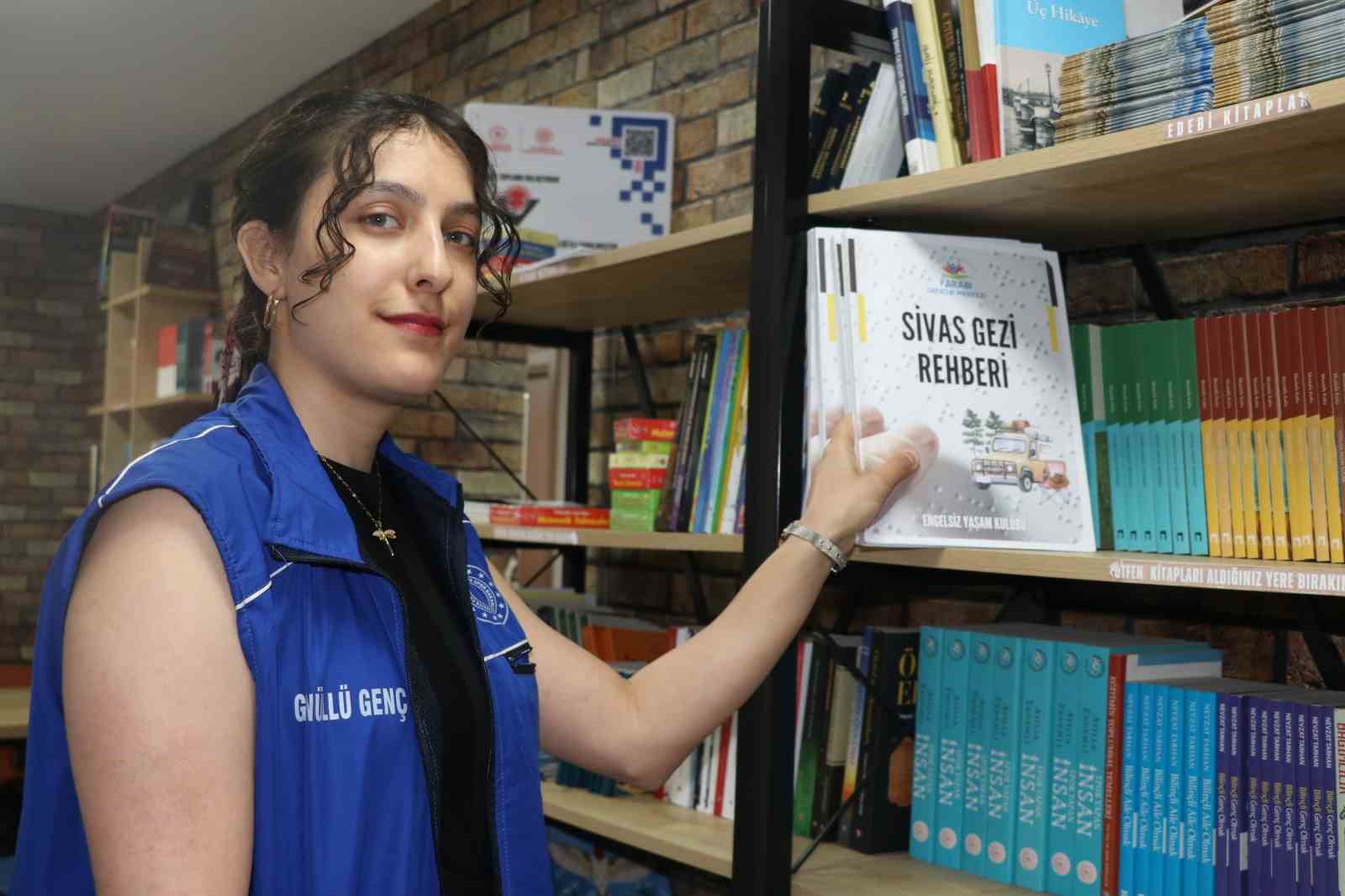 Sivas&rsquo;ta g&ouml;rme engelliler i&ccedil;in kabartma kitaplar hazırlandı
