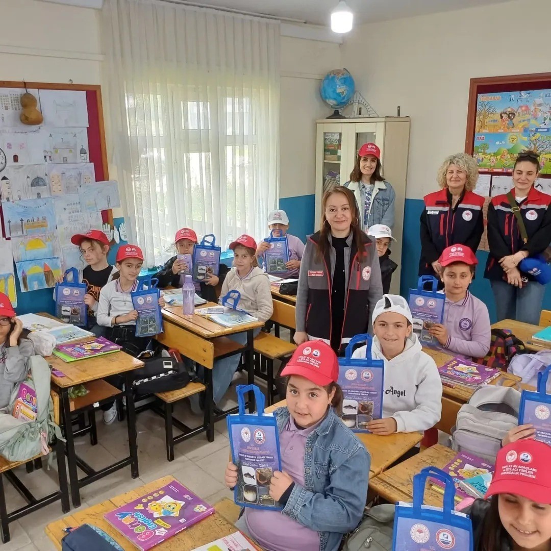 Sinop’ta minik öğrencilere sucul yaşamın önemi anlatıldı