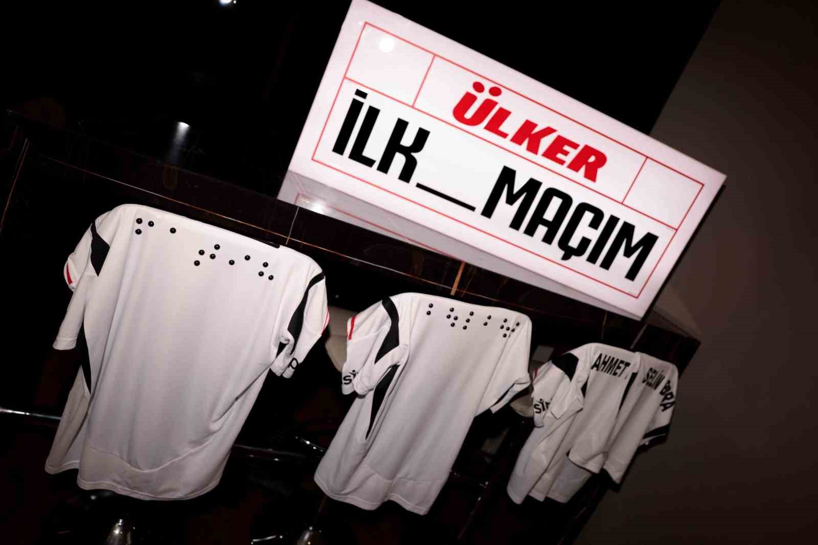 Taraftarların statta maç izleme hayali "Ülker İlk Maçım"la gerçekleşiyor