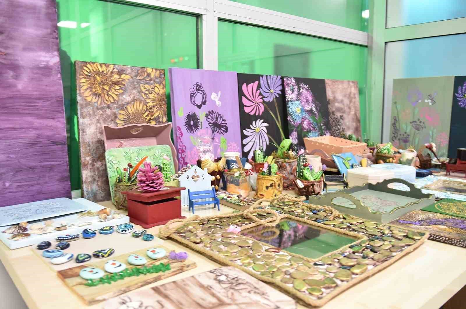 Malatya B&uuml;y&uuml;kşehir Belediyesinden engelli bireylere y&ouml;nelik resim kursu
