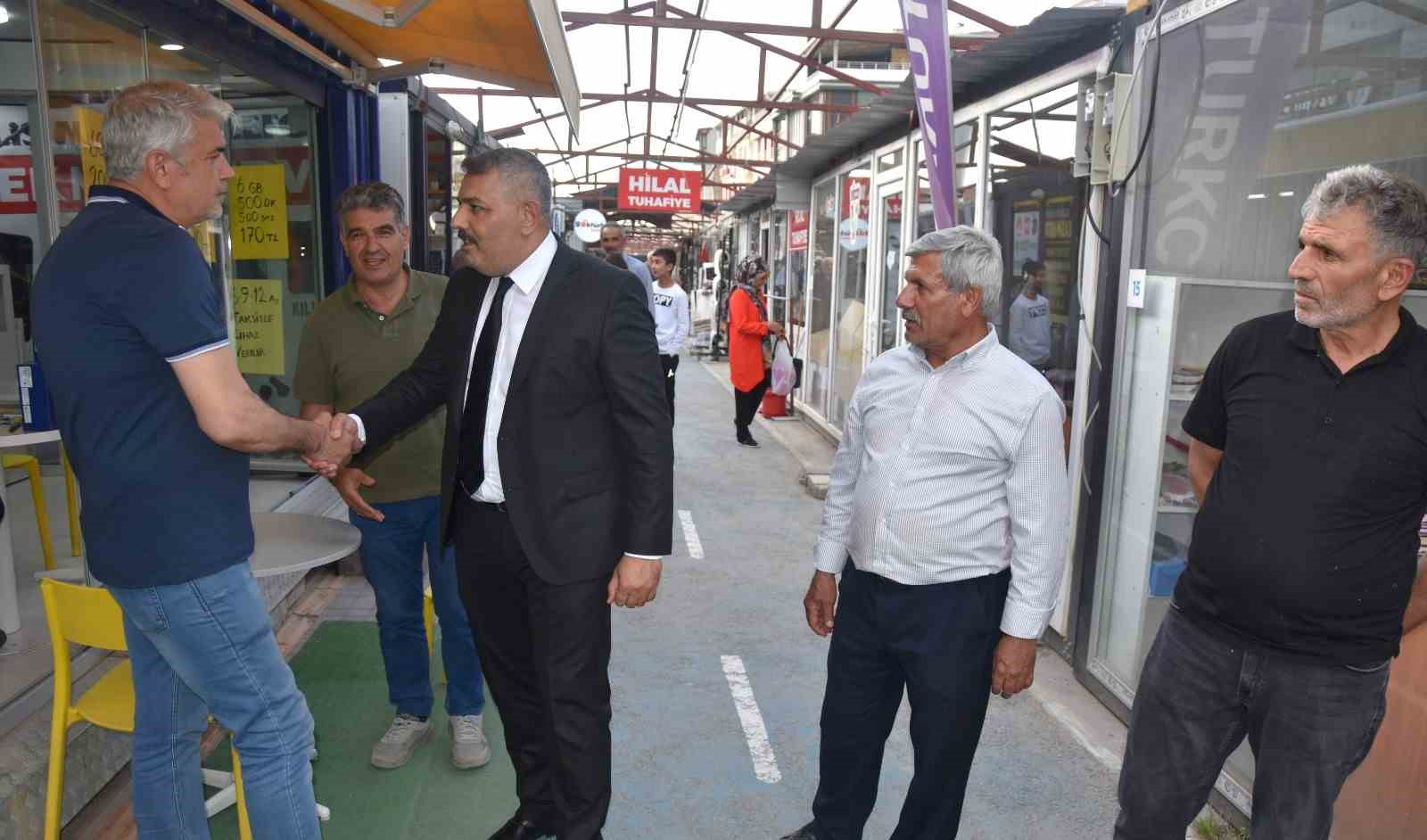 Sadıkoğlu: "Ticari alanların inşa ve teslim süreci hızlandırılmalı"
