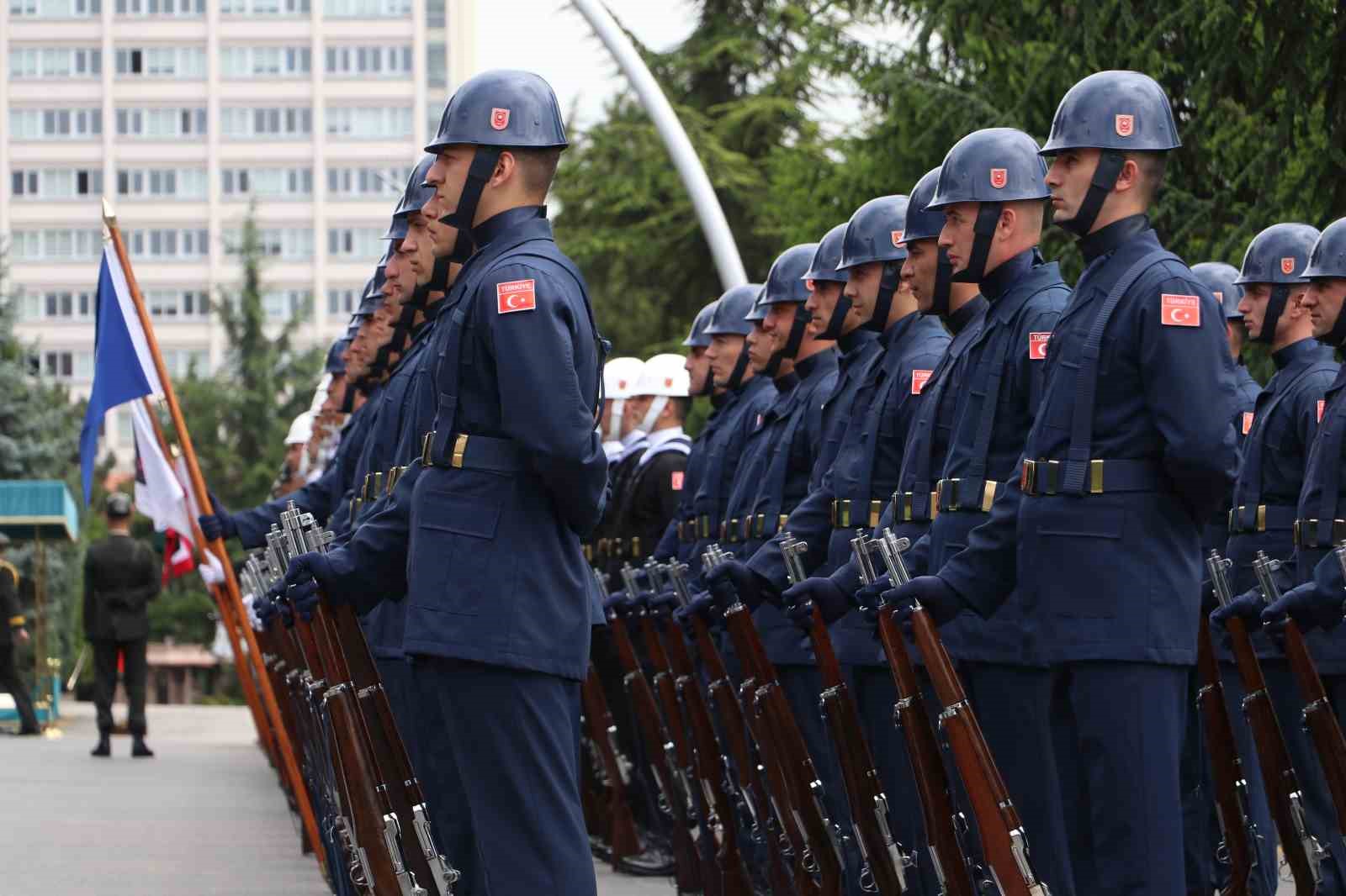 Genelkurmay Başkanı Orgeneral Gürak, Özbek mevkidaşı Imınov ile bir araya geldi