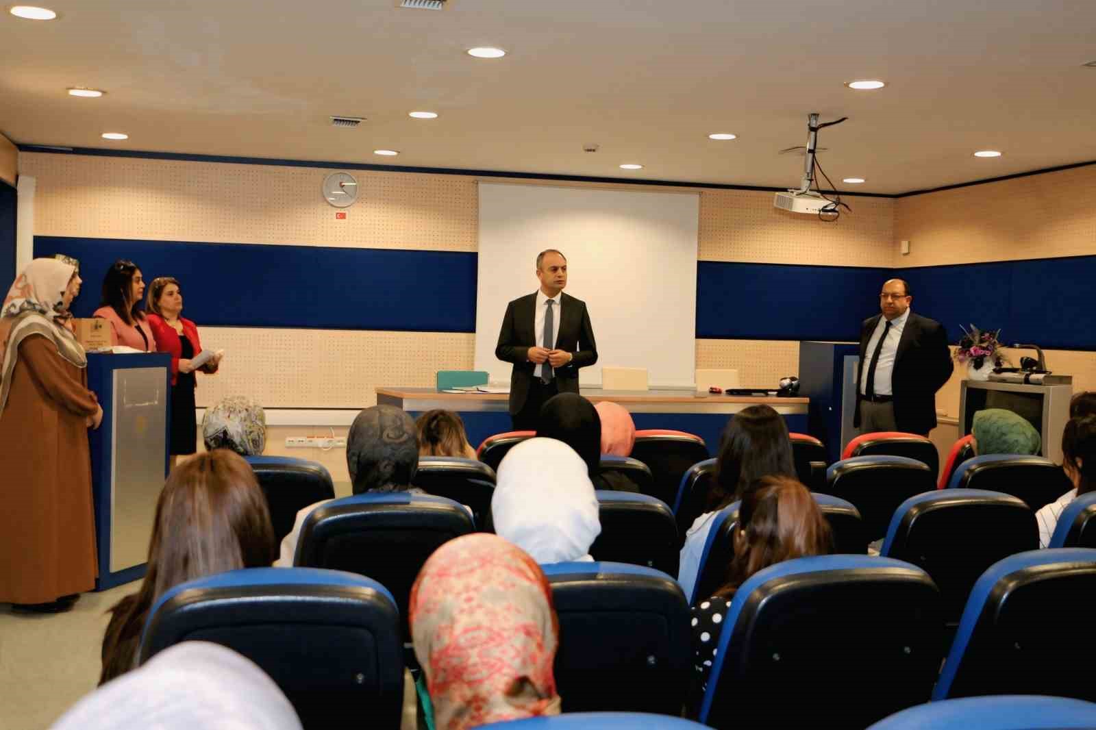 Elazığ’da Gebe Okulu eğitimleri sürüyor