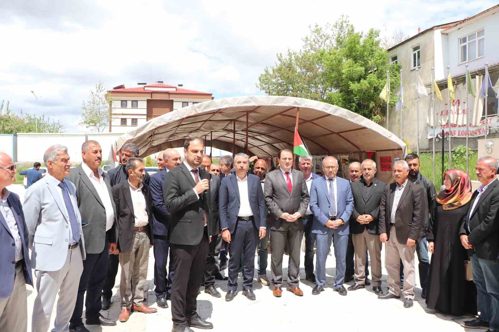 Elazığ’da Gazze yararına yardım kampanyası