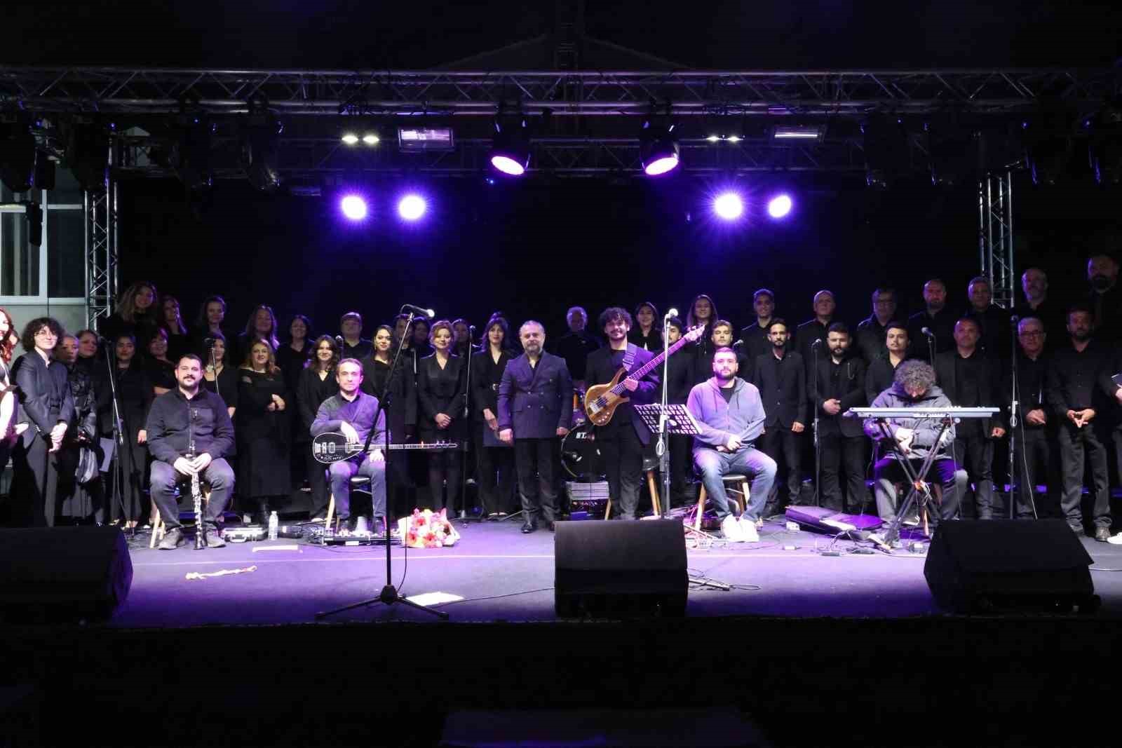 BEUN’da "Akademinin Sesi Korosu" ile ömürlük şarkılar seslendirildi