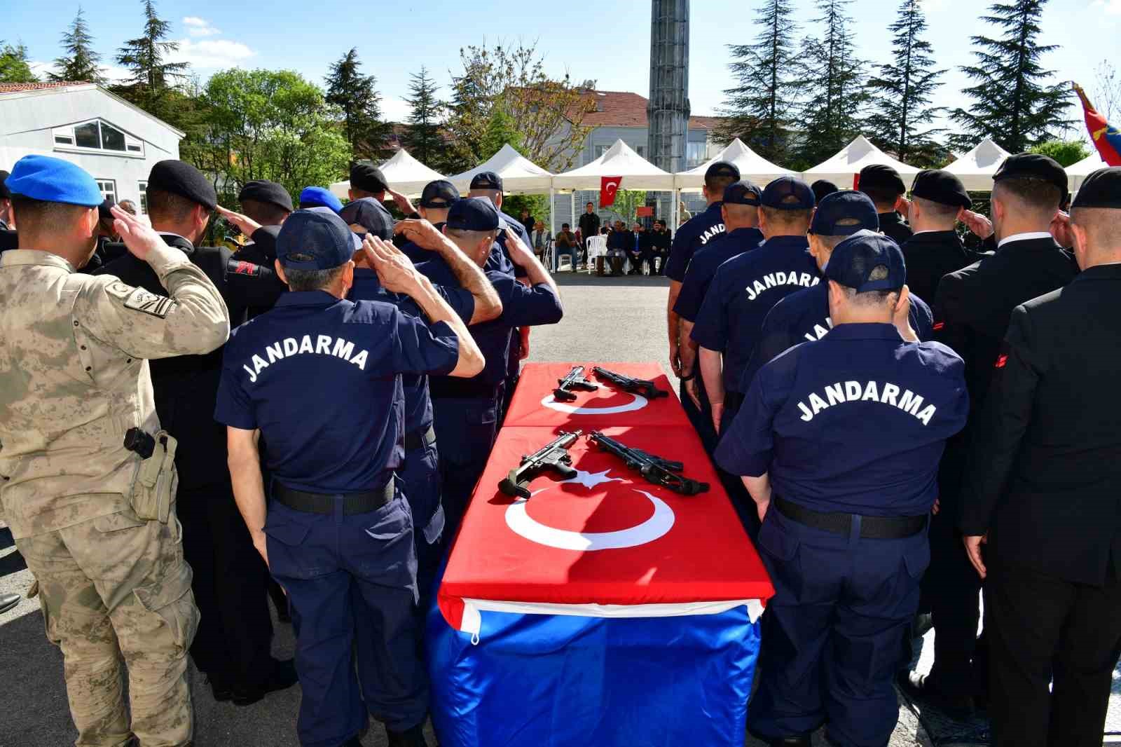 Kırşehir&rsquo;de engelli vatandaşlar 1 g&uuml;nl&uuml;ğ&uuml;ne asker oldu
