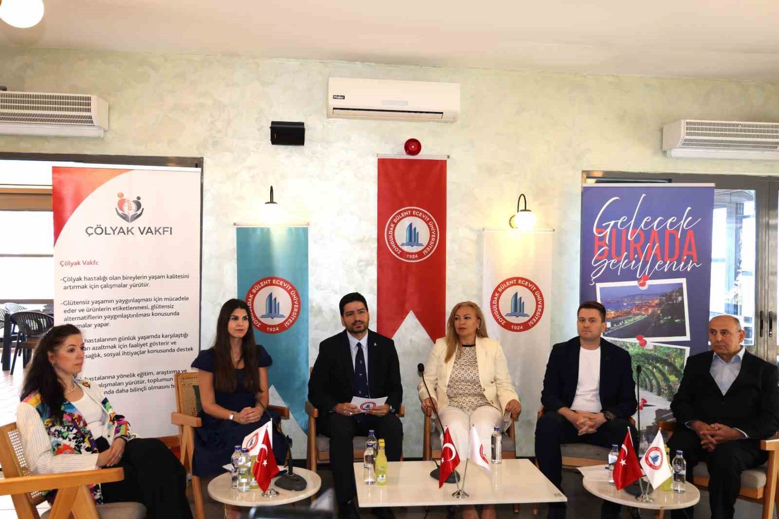 BEUN&rsquo;da "5 Soru-5 Cevap Bilim S&ouml;yleşileri" Programı "&Ccedil;&ouml;lyakla Yaşam" alt başlığıyla ger&ccedil;ekleştirildi
