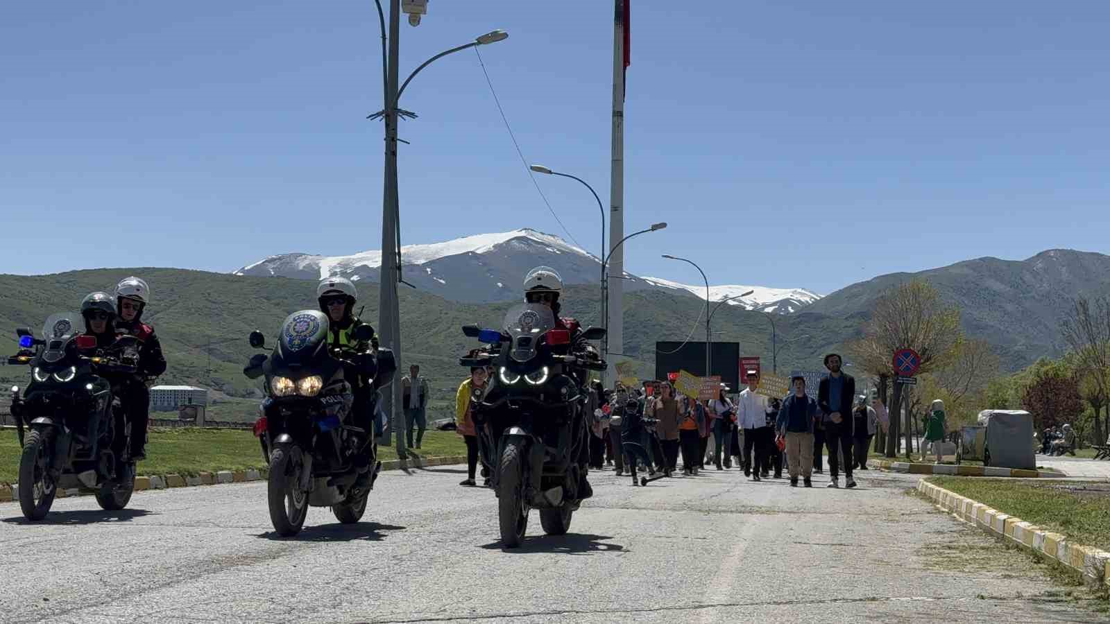 Tatvan’da Engelliler Haftası’nda anlamlı etkinlik