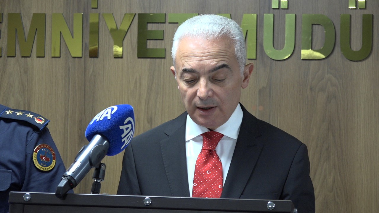 Kırklareli&rsquo;nde 20 ş&uuml;pheli insan ka&ccedil;ak&ccedil;ılığından tutuklandı
