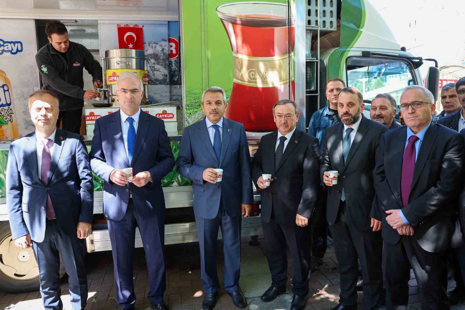 Rize Valisi İhsan Selim Baydaş: "Yağmur ve çay Rize için Allah’ın büyük bir nimeti"