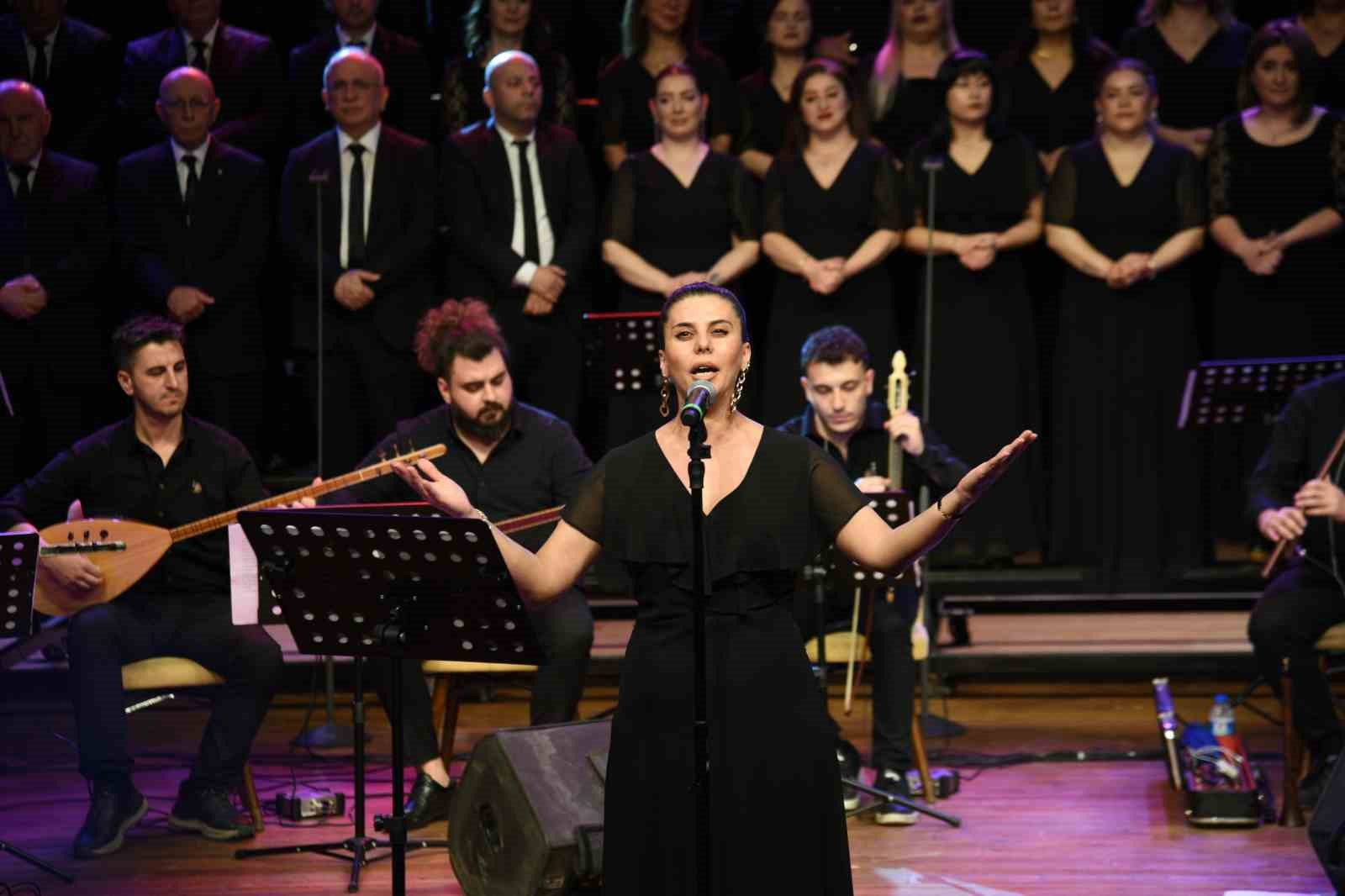 Atakum’da 19 Mayıs programı ‘Bahar Konseri’ ile başladı