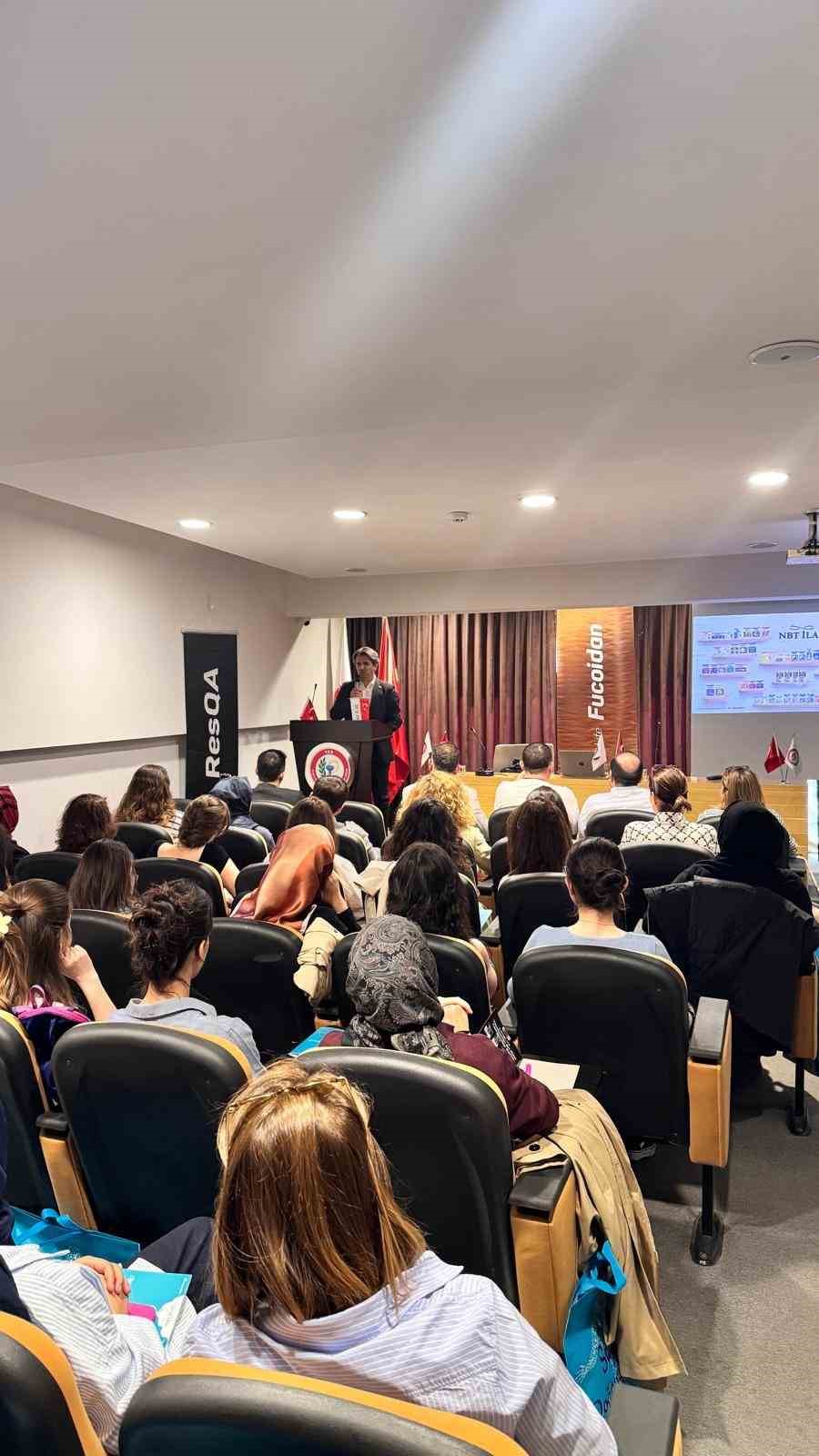 Afyonkarahisar’da eczacılar iyilik için buluştu