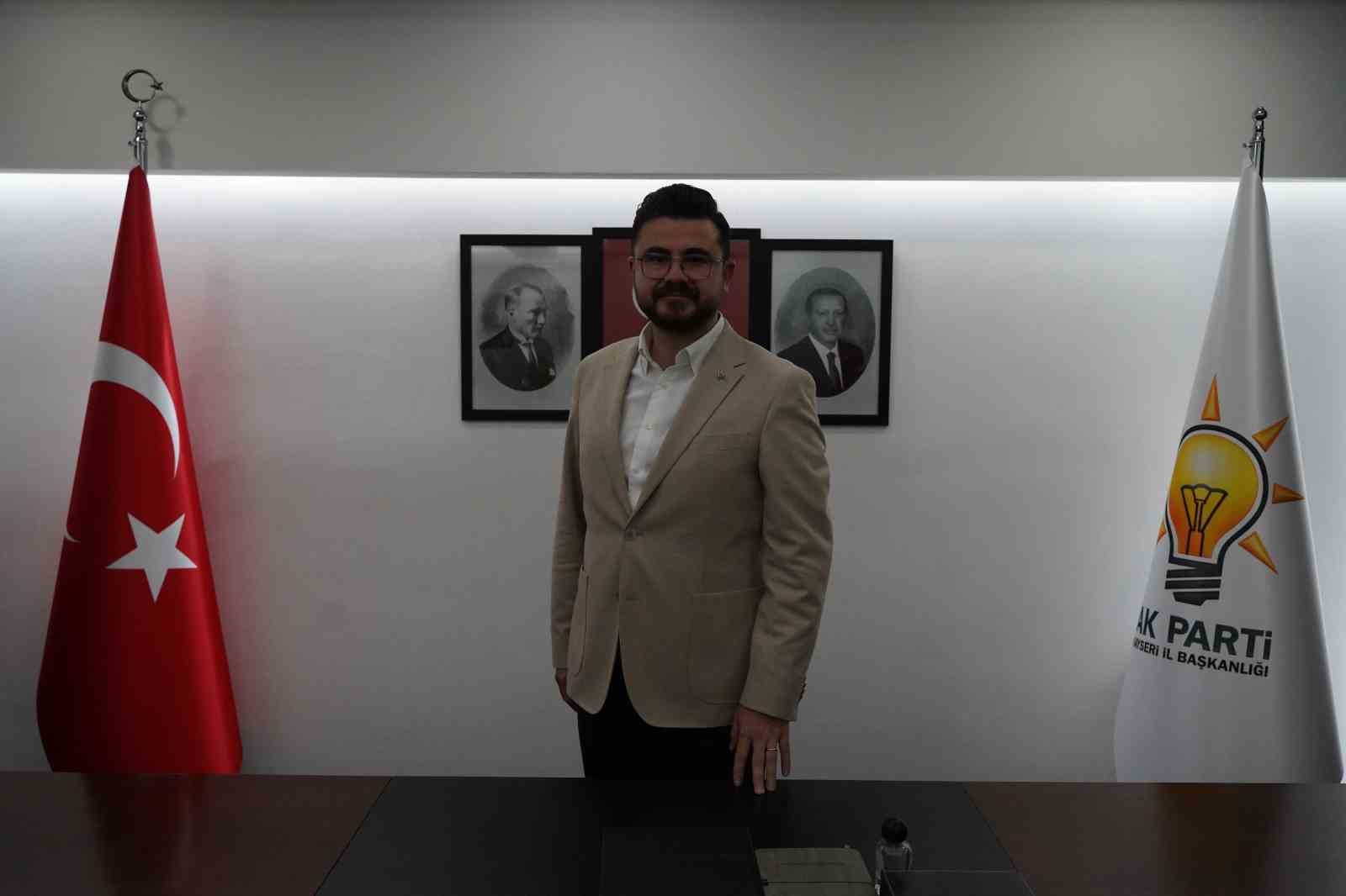 Okandan’dan ’otoyol’ açıklaması: "Şehrimiz adına ciddi gelişmelere vesile olabilecek bir konu"