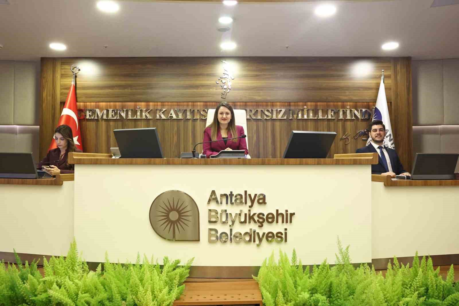 Antalya Büyükşehir’in 2024 mali yılı kesin hesapları oy birliğiyle kabul edildi
