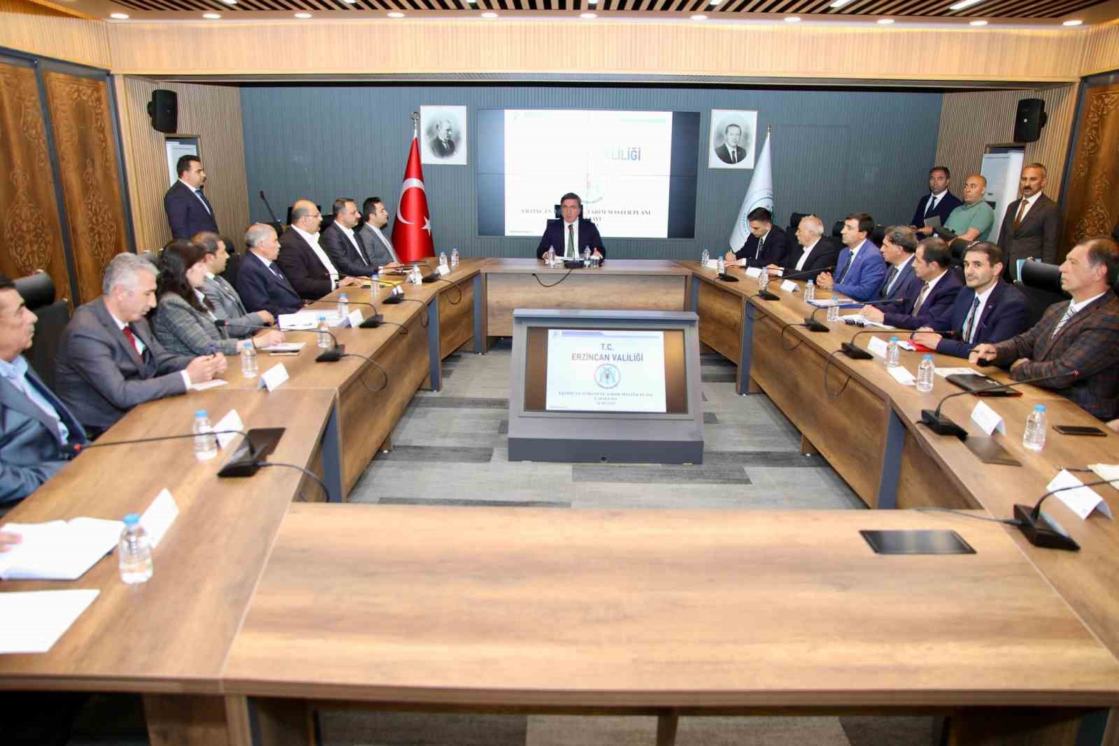 Erzincan&rsquo;da Turizm ve Tarım Master Planı &Ccedil;alıştayı d&uuml;zenlendi
