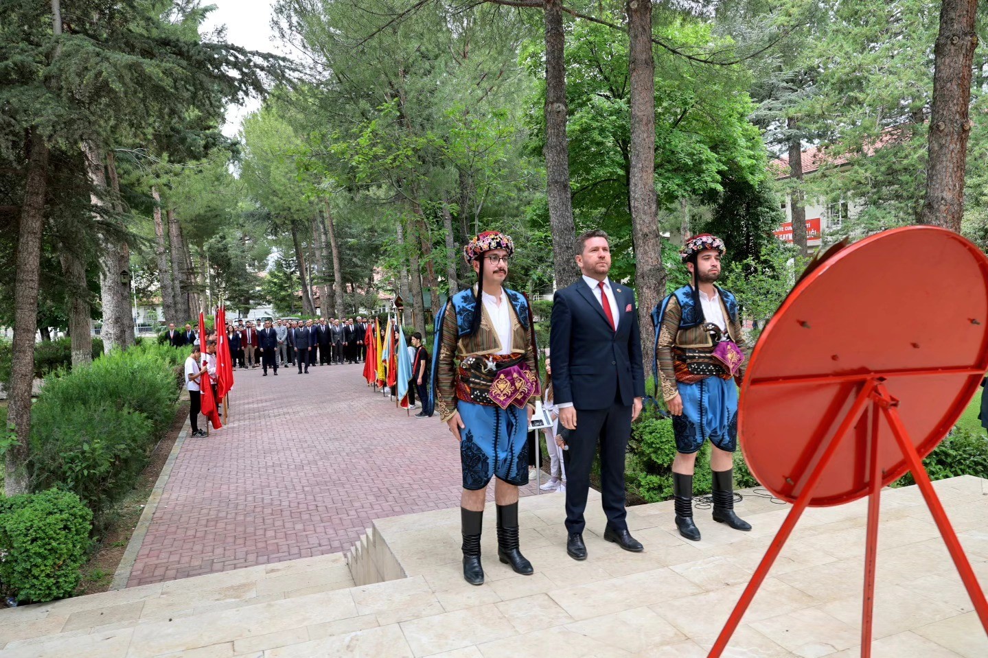 Başkan Tatık; "Bağımsızlık ateşinin yakıldığı Tavas’ta Zeybek kültürünü yaşatacağız"
