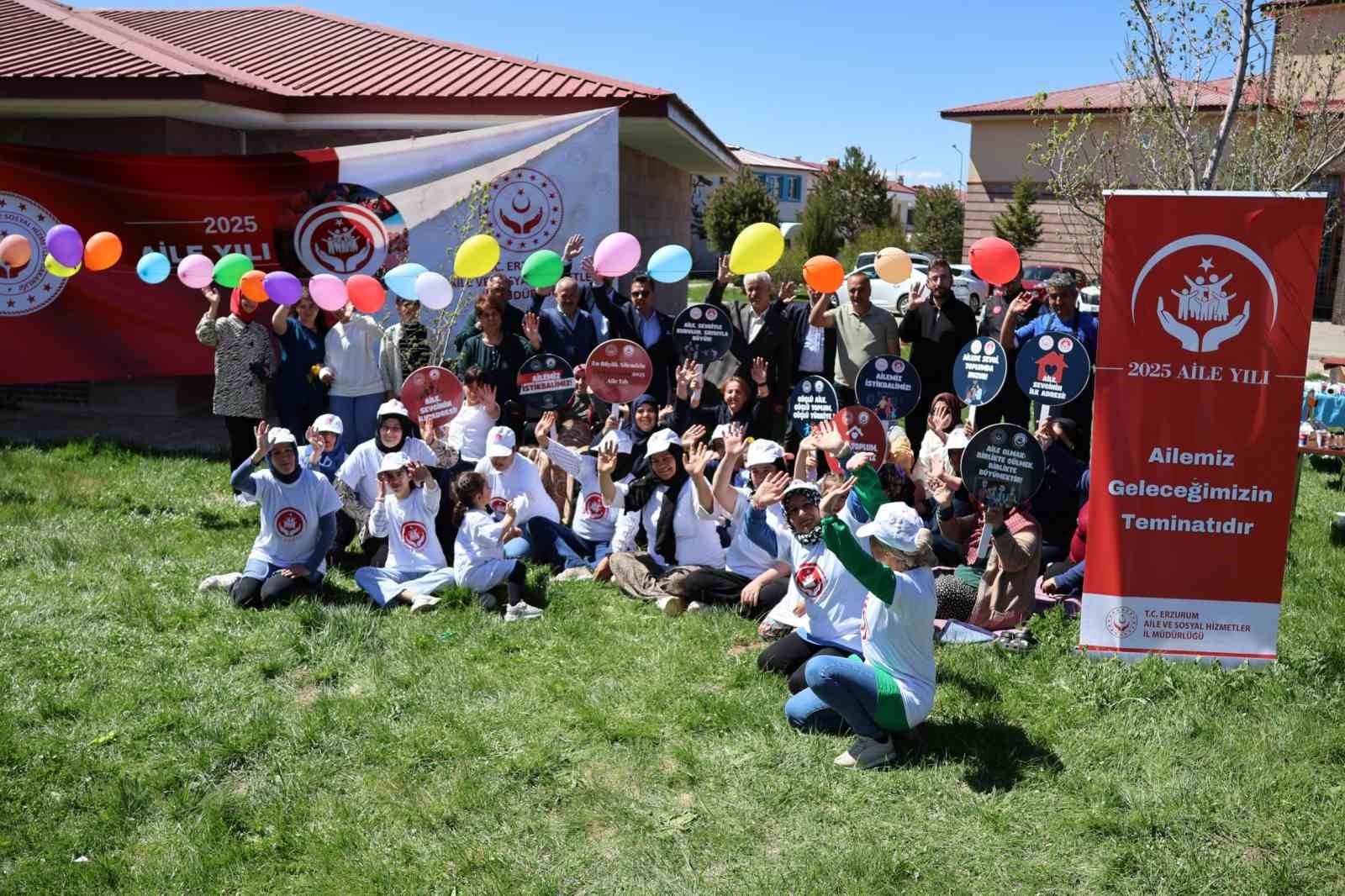 Erzurum’da engelli şenliği renkli görüntülere sahne oldu