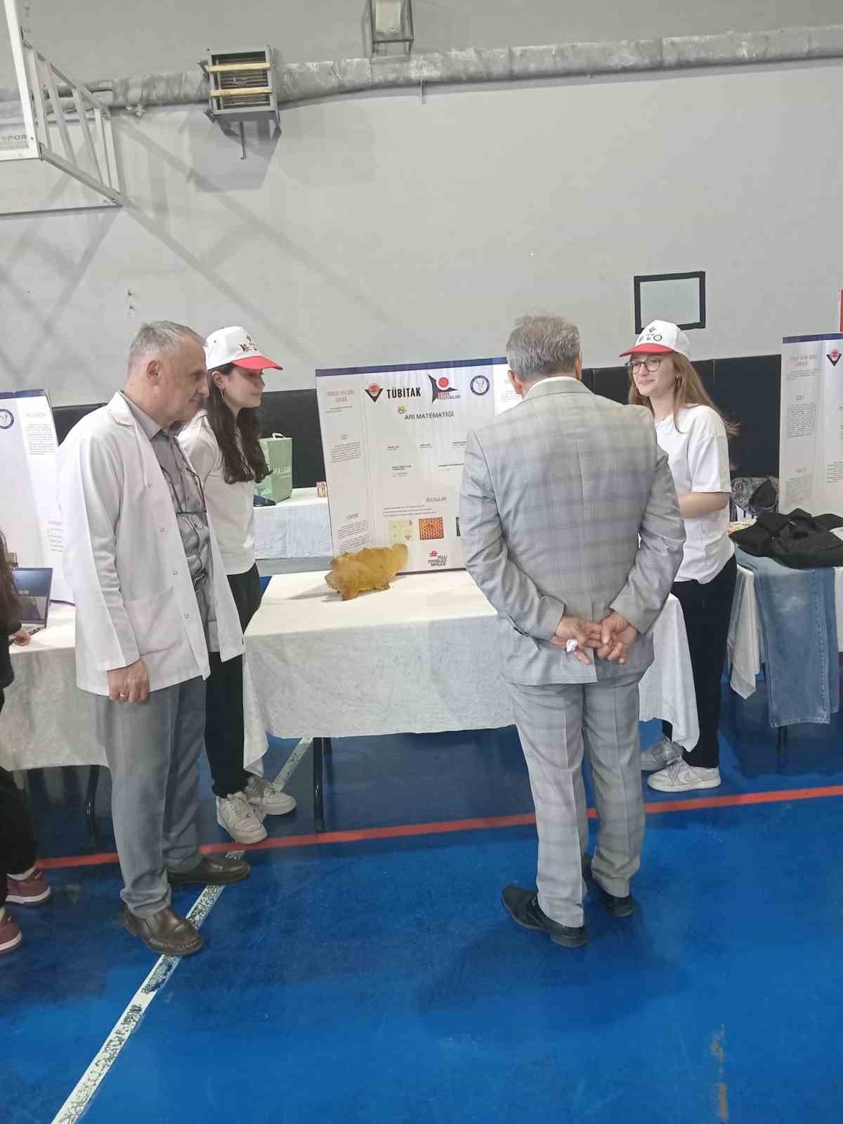 Turhan Tayan Anadolu Lisesi’nde Bilim Fuarı heyecanı
