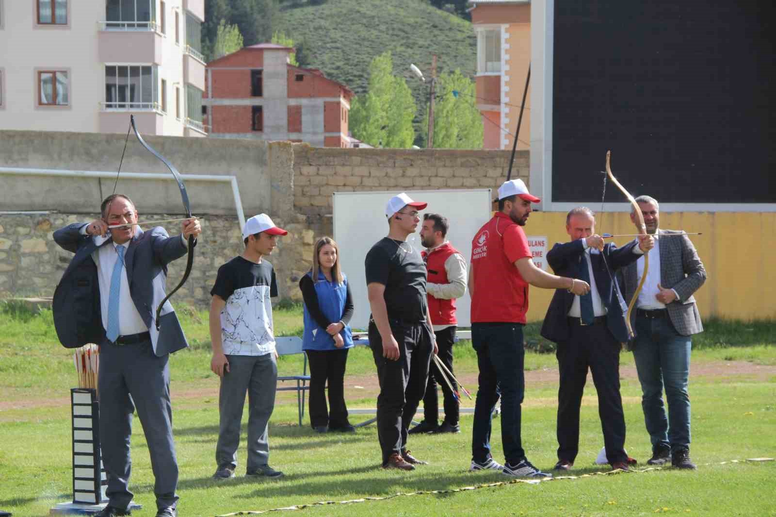 Bayburt’ta ’Okçuluk Turnuvası’ düzenlendi