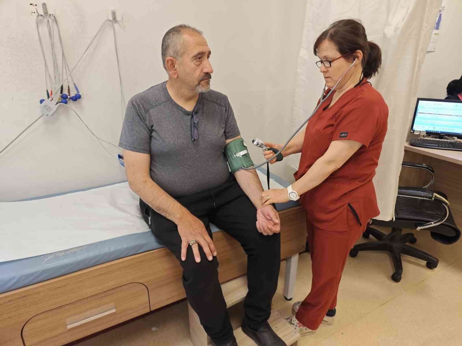 Sağlıkçılardan ’Sağlığınızı ertelemeyin’ mesajı
