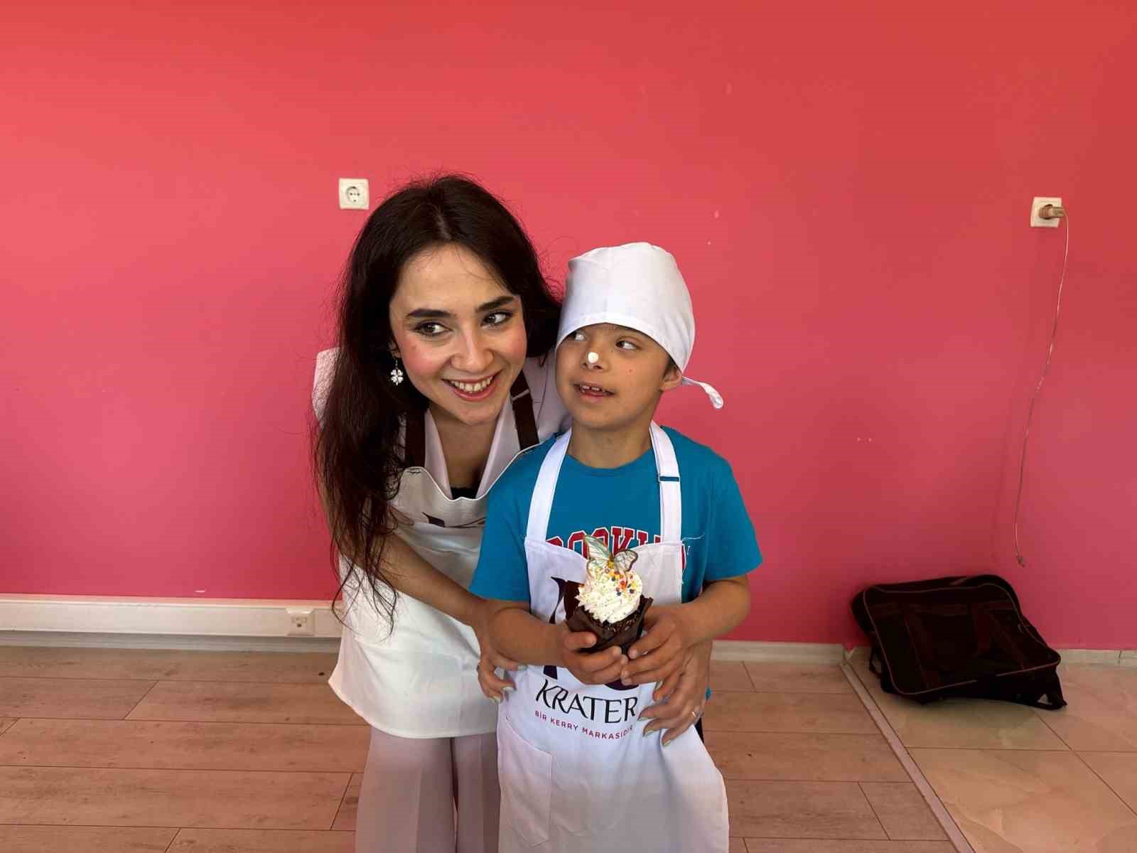 Özkar Özel Eğitim Uygulama Okulu’ndan ’Pasta Atölyesi’
