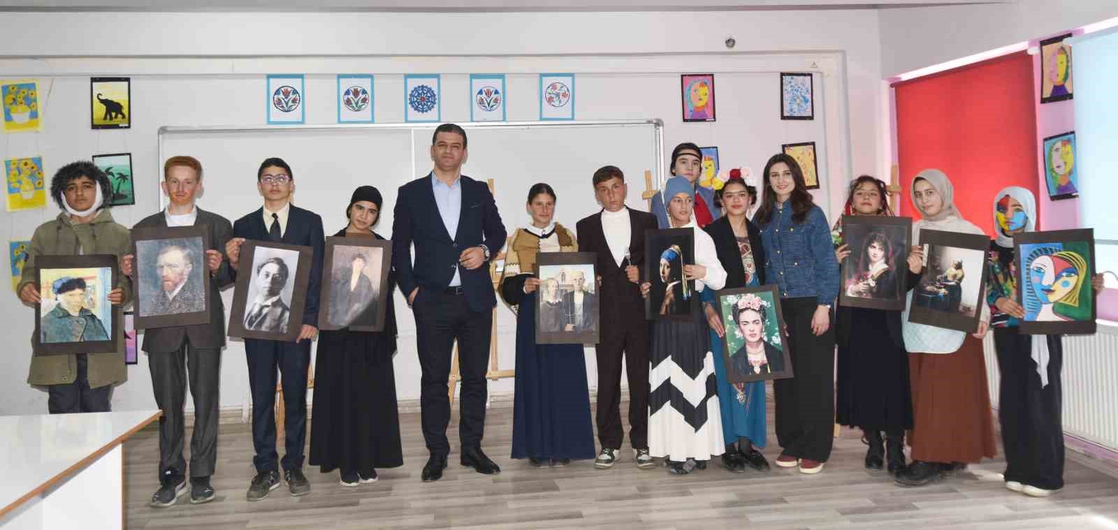 Öğrenciler, ünlü ressamların tablolarını canlandırdı