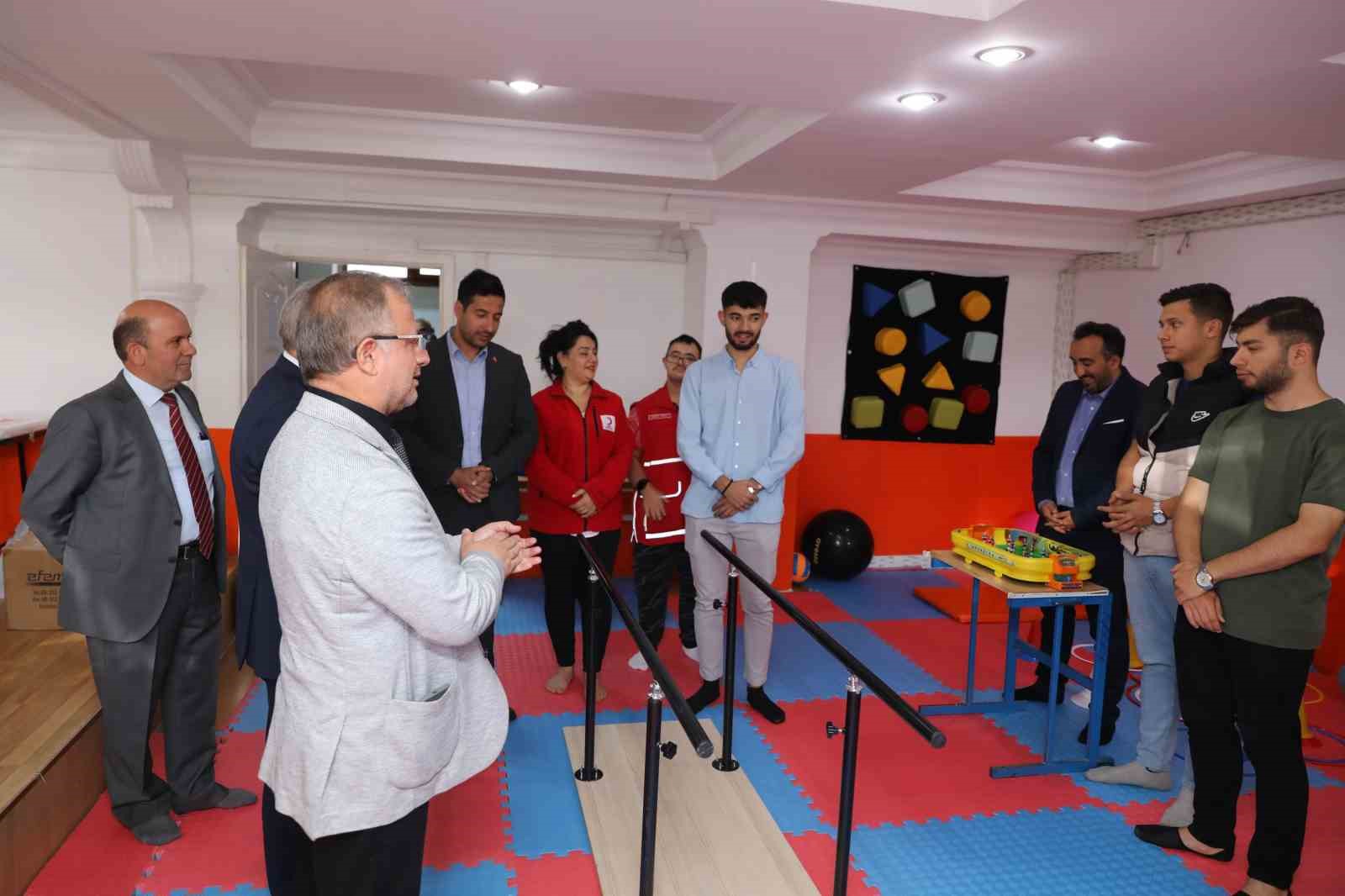 Niğde’de özel öğrencilere spor salonu kazandırıldı