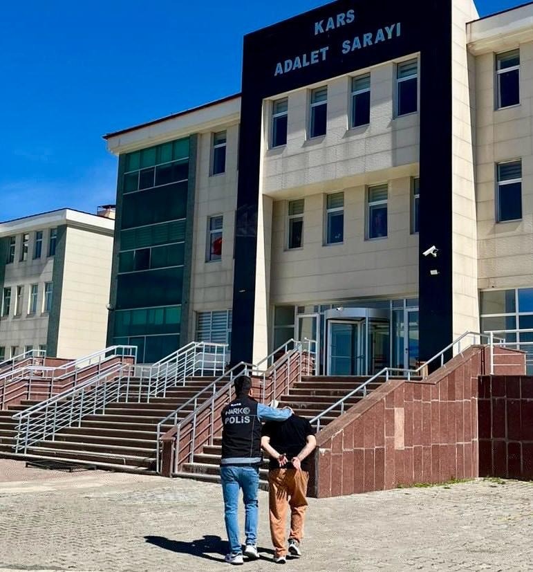 Kars’ta 17 yıl hapis cezası bulunan 1 kişi yakalandı