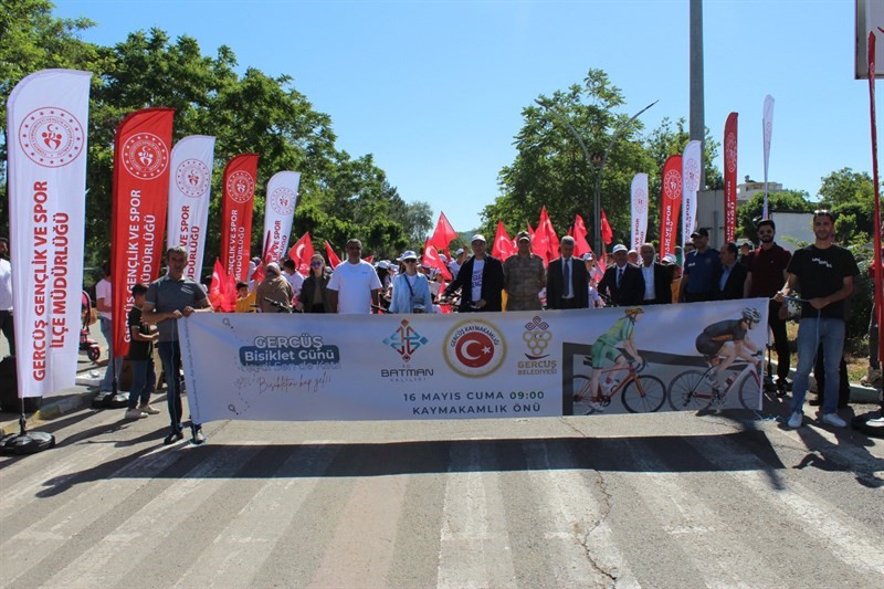 Gercüş’te bisiklet turu etkinliği
