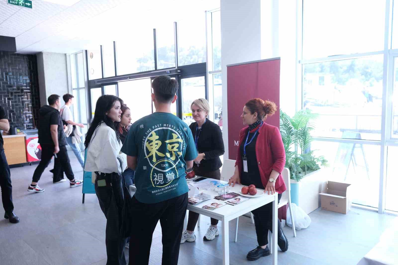 VM Medical Park Bursa&rsquo;dan geleceğin sağlık profesyonellerine destek
