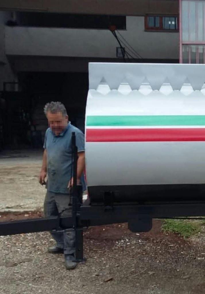 Tarla anlaşmazlığında kardeşi ile eniştesini &ouml;ld&uuml;rd&uuml;
