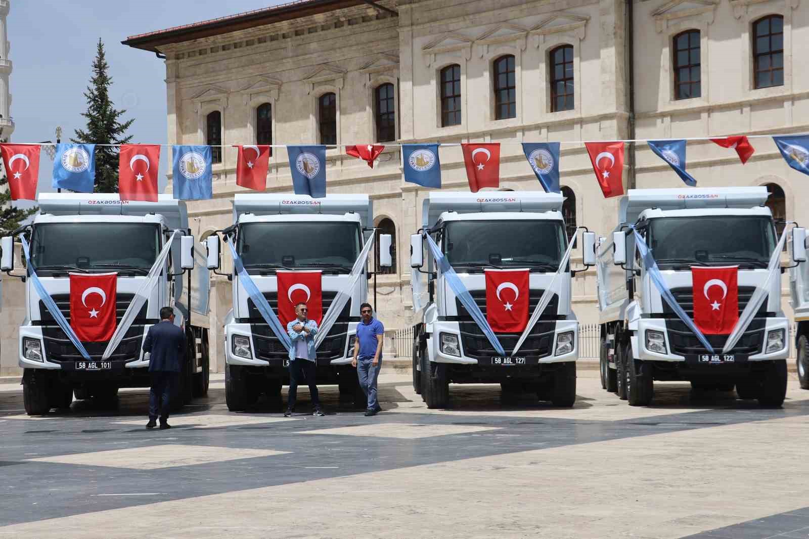 Sivas Belediyesi araç filosuna güç kattı