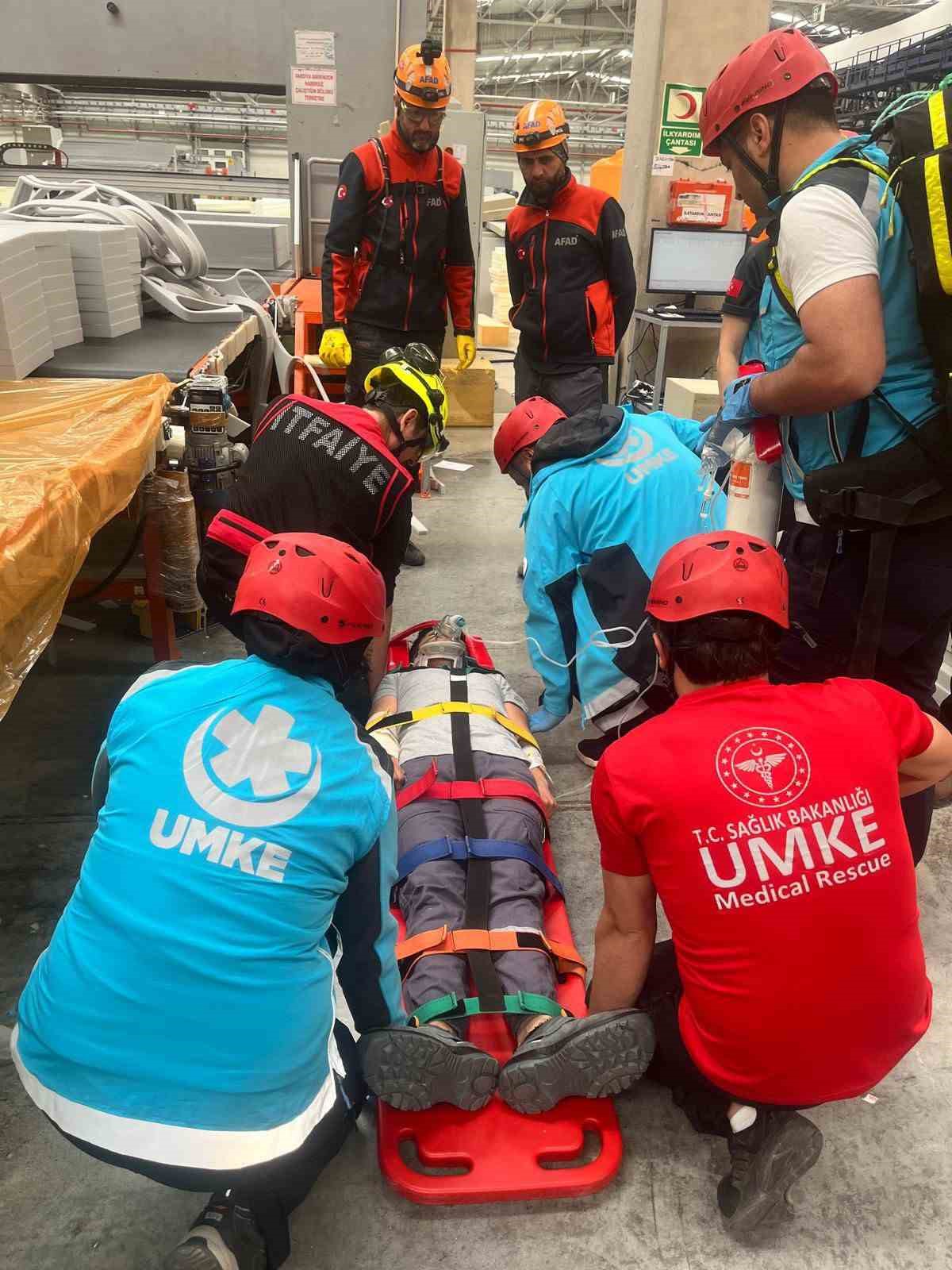 End&uuml;striyel kaza tatbikatı ger&ccedil;eği aratmadı
