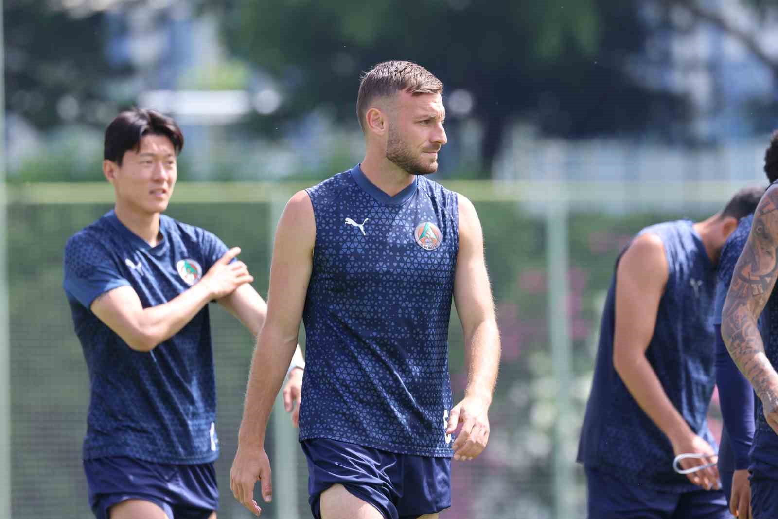 Alanyaspor, Beşiktaş maçı hazırlıklarını tamamladı